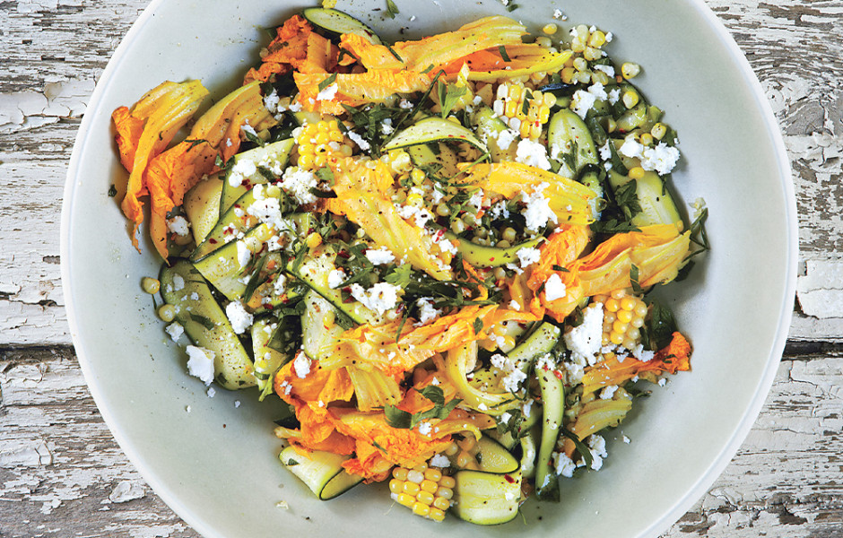 Corn and zucchini summer salad