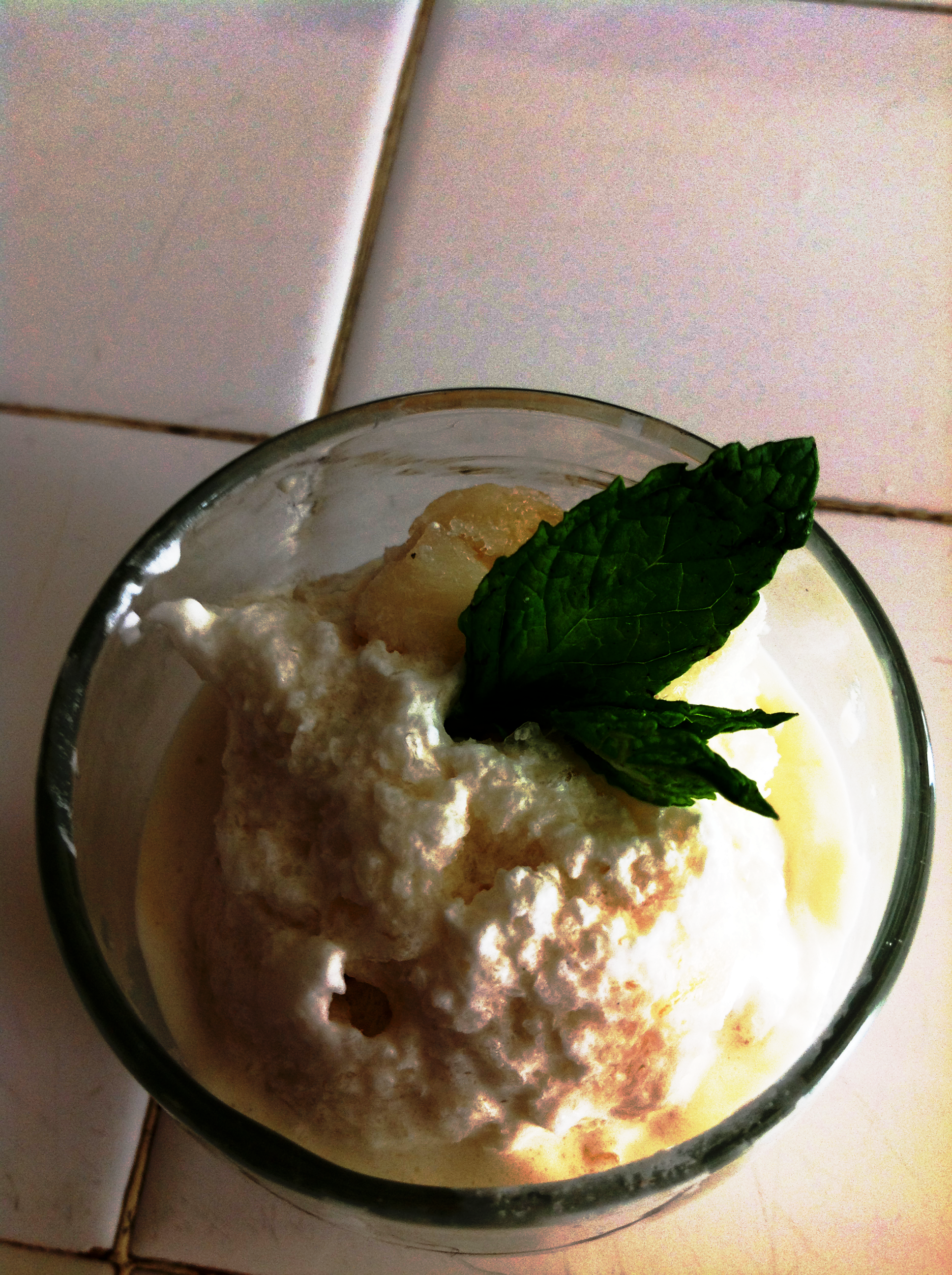 farmers market green tea and mint ice cream in glass bowl